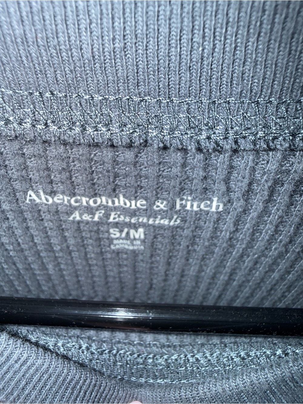 Abercrombie & Fitch Charcoal Waffle Crewneck Sweater - Picture 2 of 3